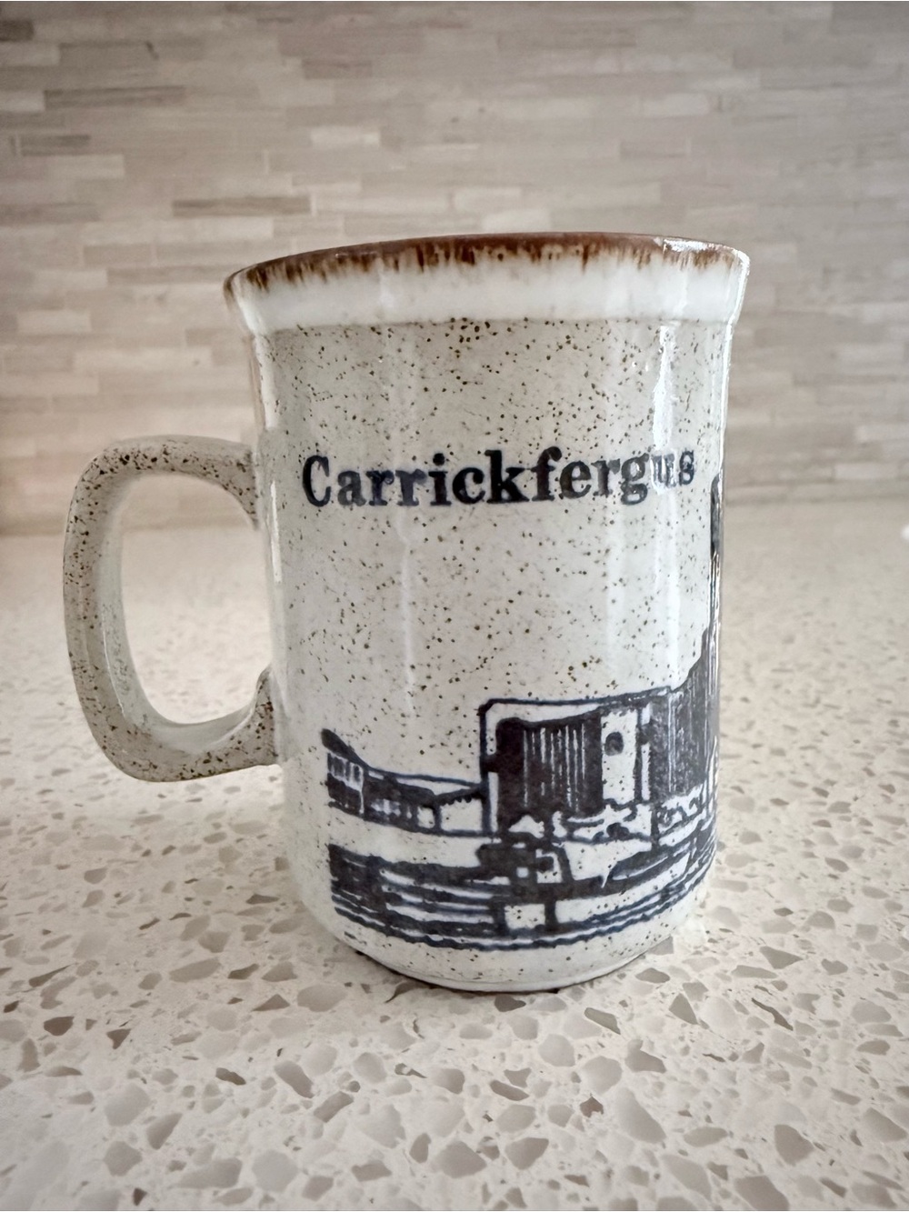 Vintage Dunoon Speckled Stoneware Carrickfergus Castle Scotland Mug Brown Blue